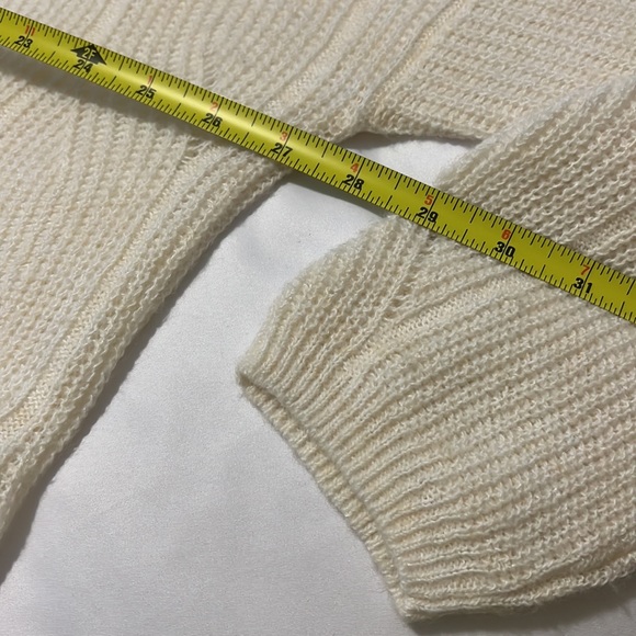 LN ANTHROPOLOGIE UNIQUE CABLE KNIT SWEATER (L) - Picture 6 of 13